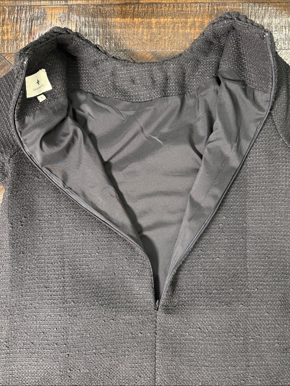 Tuckernuck Jackie Black Tweed Shift Dress Gold Buttons Size S - Picture 11 of 11